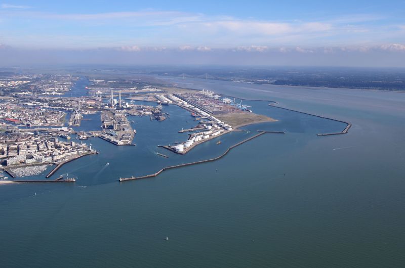 Infrastructures : Signature de la Convention de financement de la chatière
