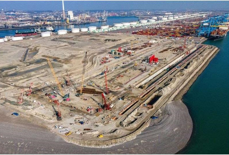 AU HAVRE, L’OPERATEUR TIL RACHÈTE PERRIGAULT